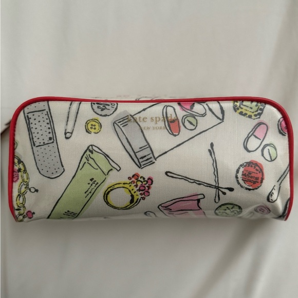 kate spade Handbags - Kate Spade Cosmetic Case
